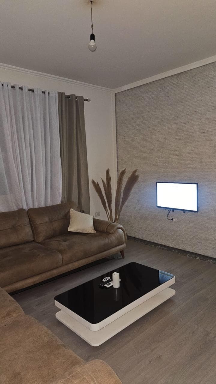 Apartament 1+1 me qira,rruga e Kavajes (Pas Globe)