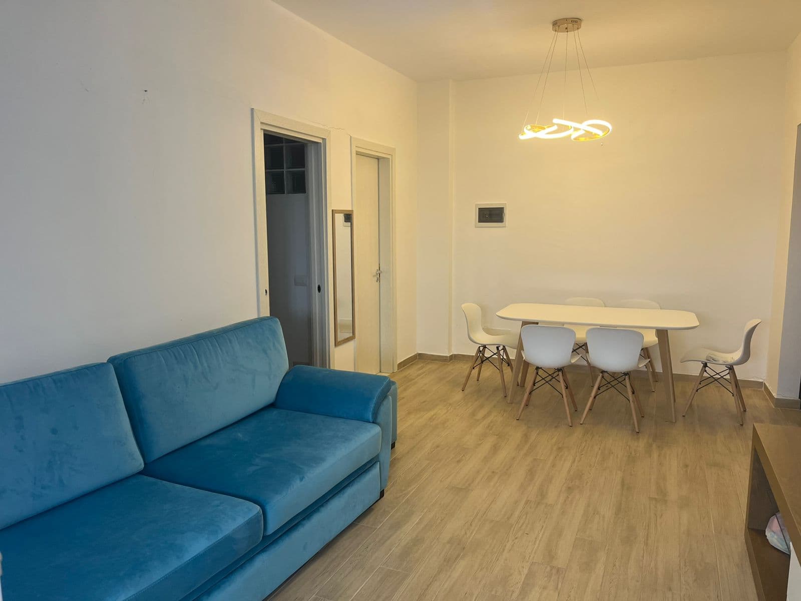 SHITET APARTAMENT 2+1 - LURA 3, GJIRI I LALZIT