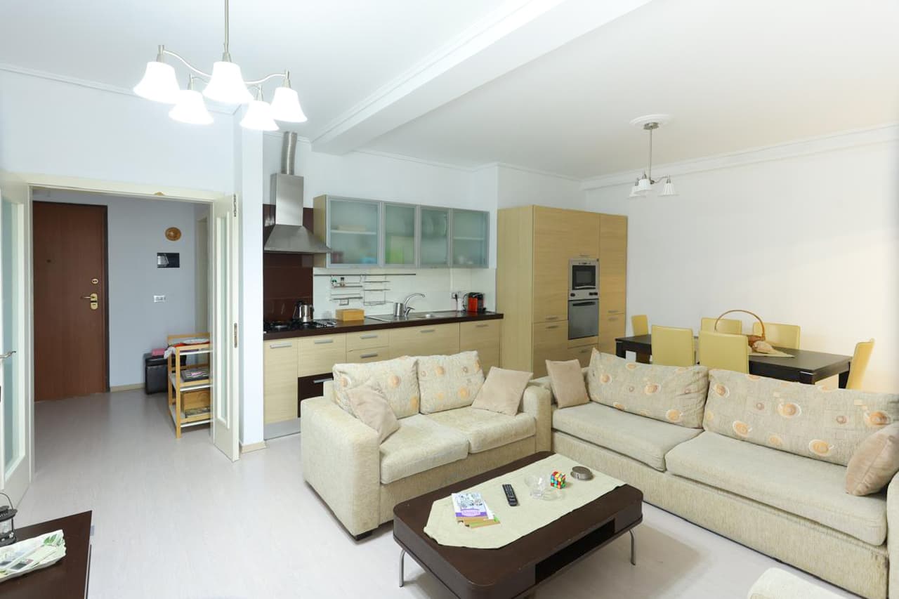 SHITET APARTAMENT 2+1+2 KOMPLEKSI GRAND ALI DEMI