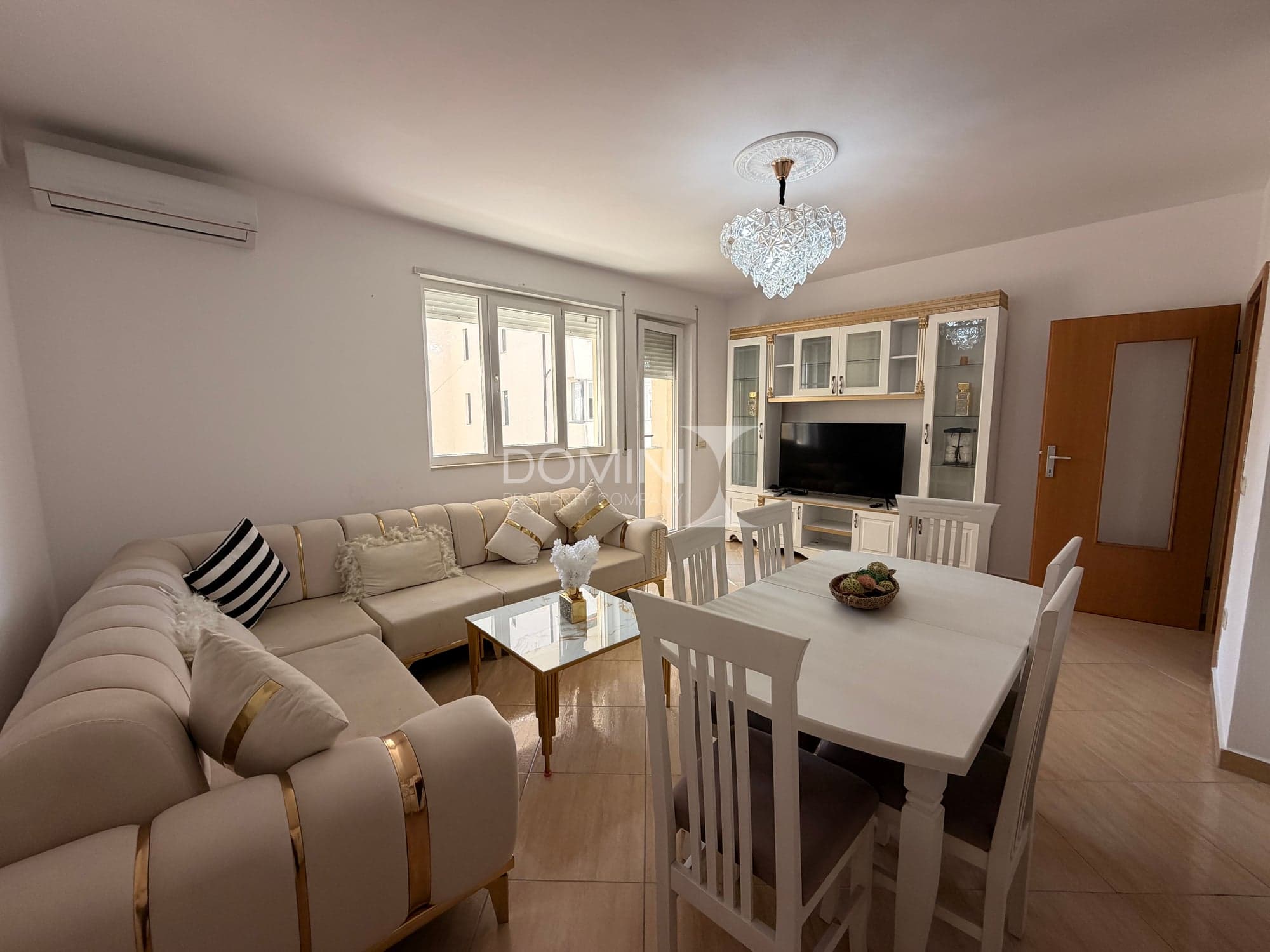 Apartament 1+1 per shitje Plazh Durres